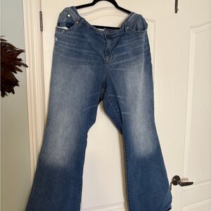 Torrid Luxe Slim Boot Women's Jeans 24R